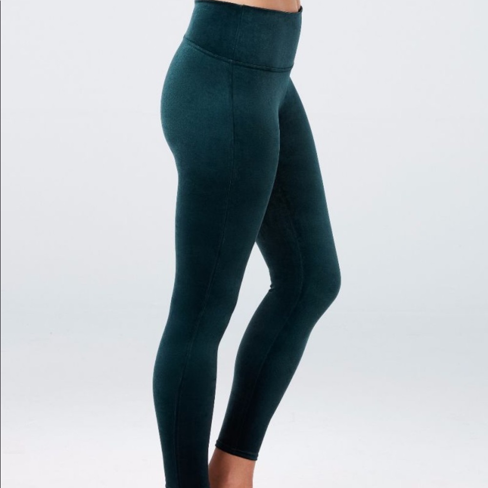 Spanx velvet leggings, new with tags! Malachite